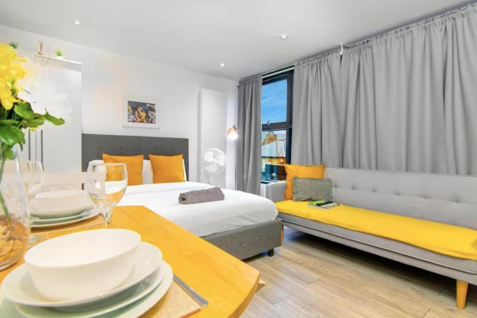Brick Lane Gem - 3 Sleeps Apartament